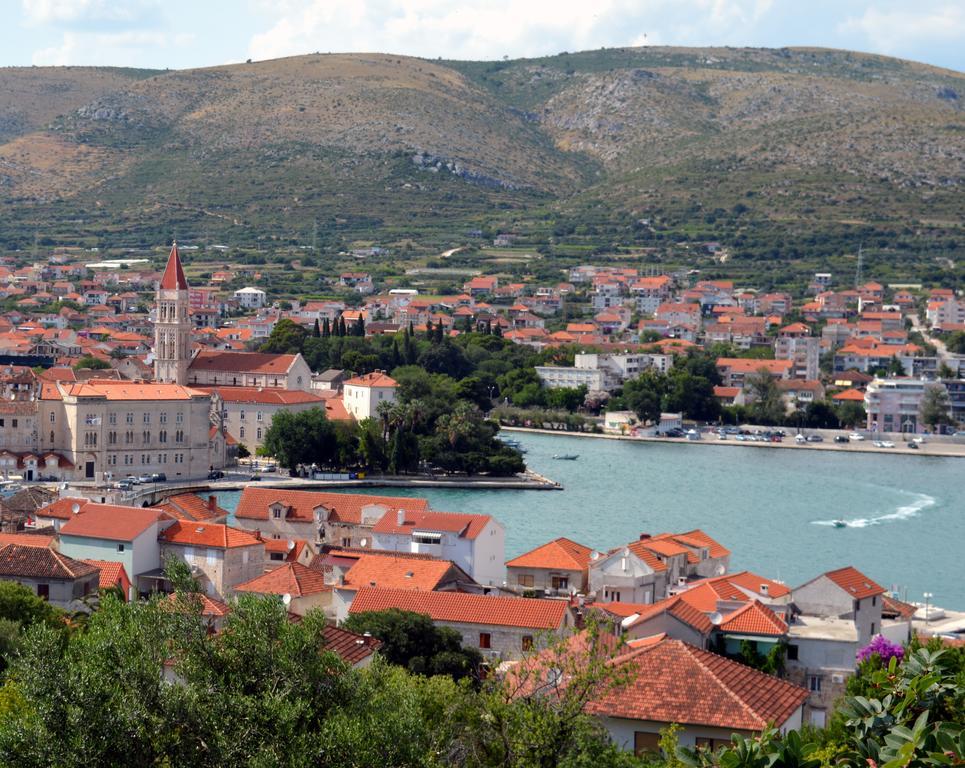 Apartment Lavanda Trogir Exterior photo