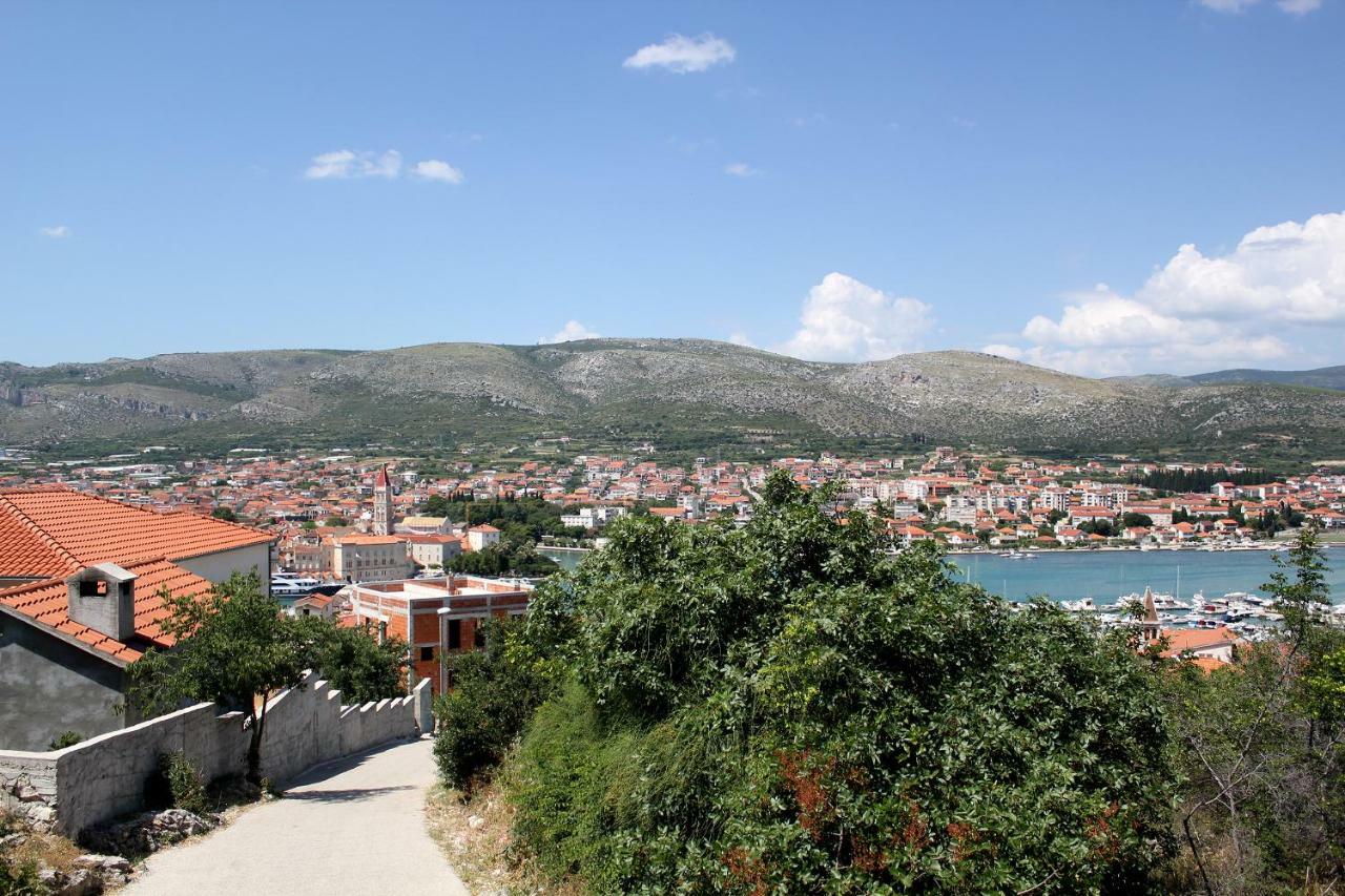 Apartment Lavanda Trogir Exterior photo